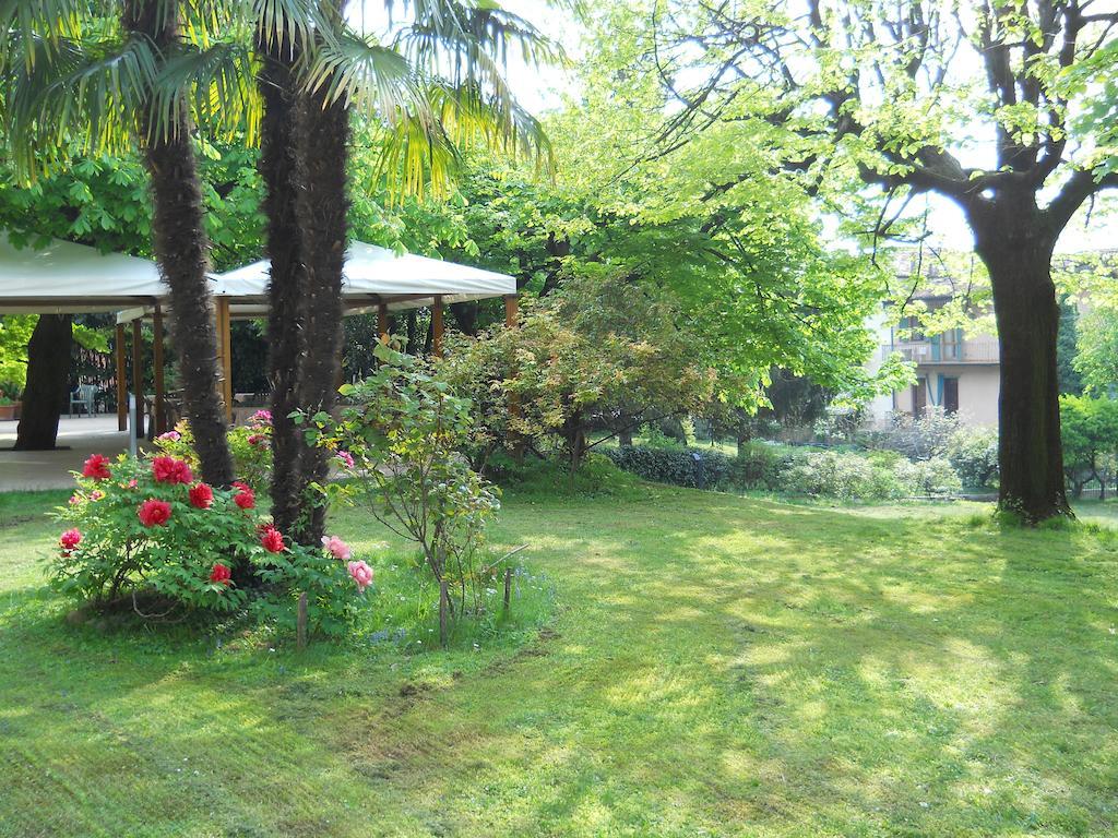 Albergo Ristorante Aquila Sulzano Buitenkant foto